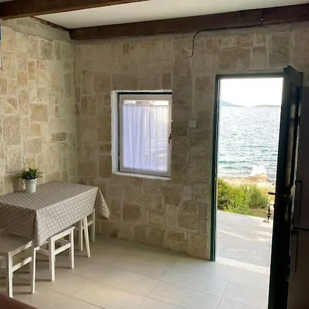 Kuca Za Odmor Suncica * Otok Zizanj