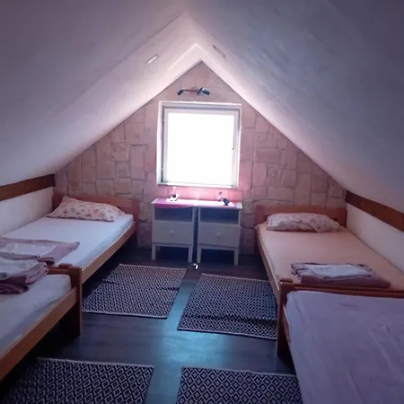 Holiday home Kuca Za Odmor Suncica